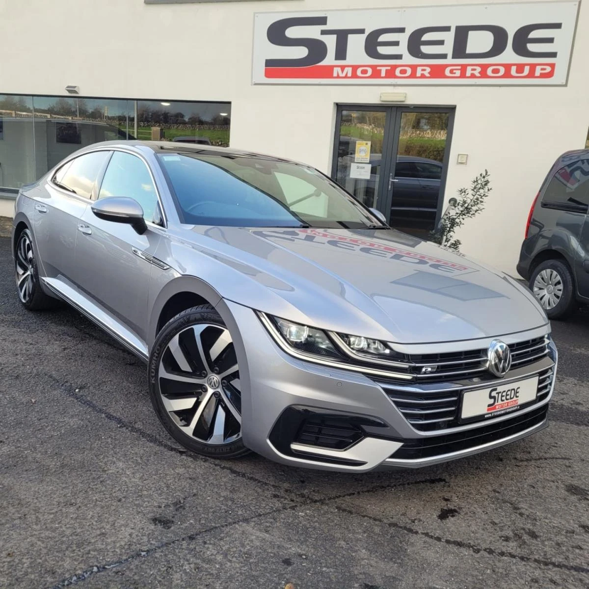 2020 VW Arteon R-Line